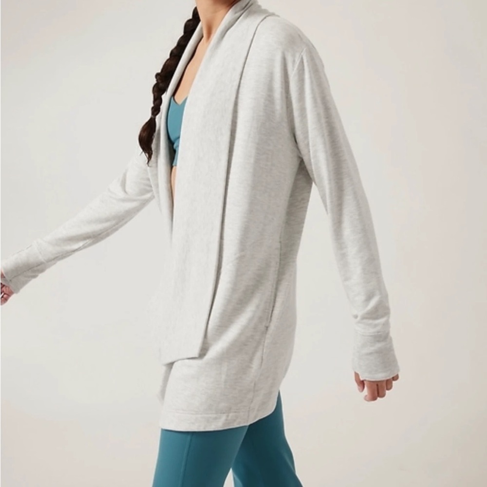ATHLETA HEATHER cream off white POCKETS NIRVANA PRANAYAMA RESTORE WRAP CARDIGAN - Picture 4 of 13